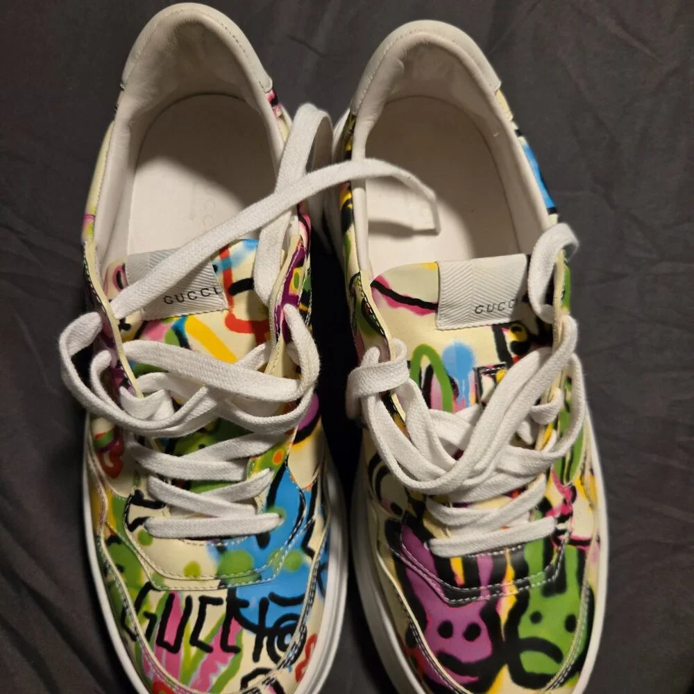 Womens Gucci Bunny Graffiti Platform Sneaker - Picture 2 of 8